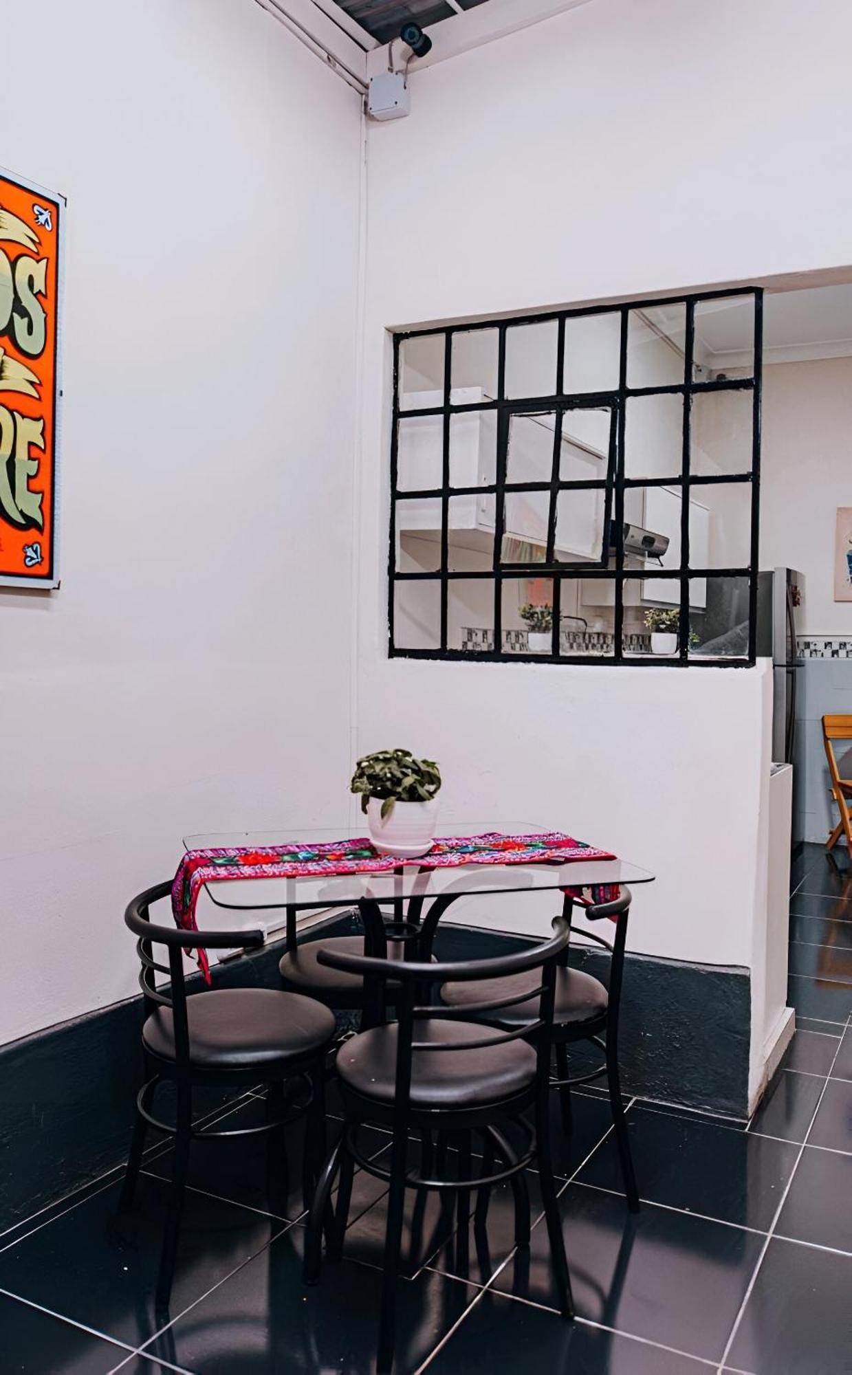 Tripper Monkey House Miraflores *